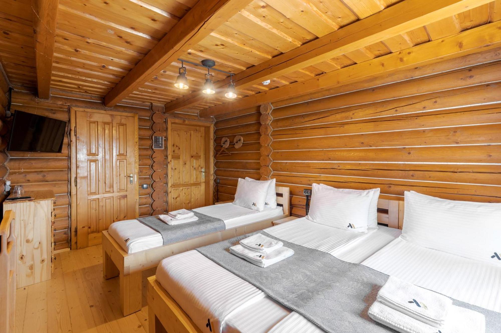 Gremi Hotel Dragobrat Exterior photo