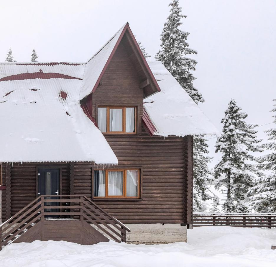 Gremi Hotel Dragobrat Exterior photo